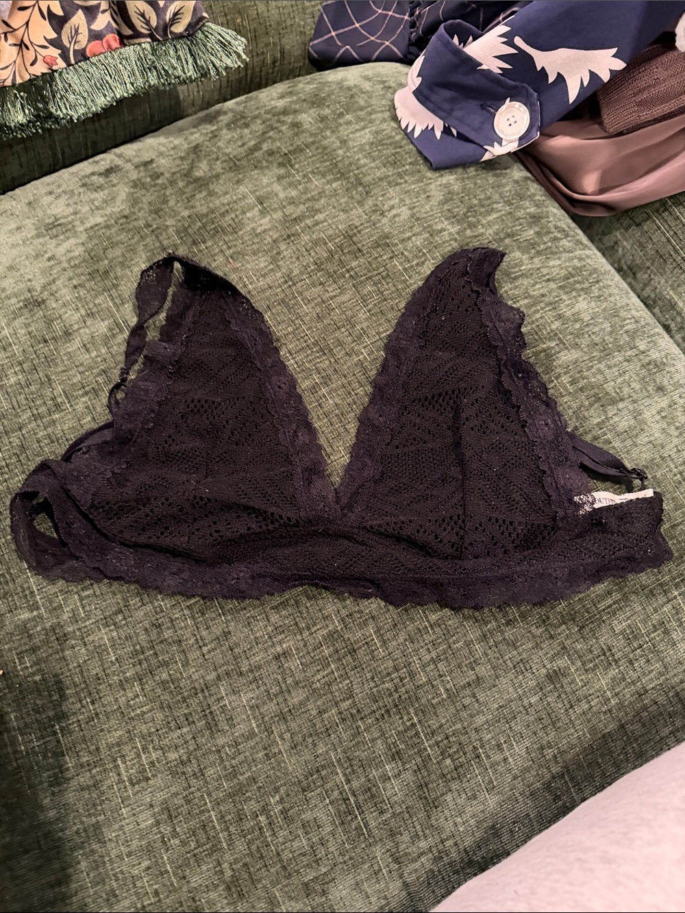 Zenana Outfitters Lace Bralette - Black